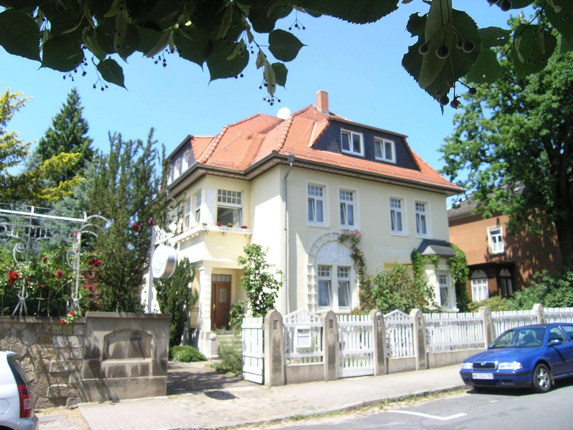 Hotel Villa Constantia Radebeul Extérieur photo